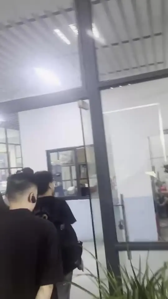 Backpack loaded on an in-house testing rig at the Batelipack QC room